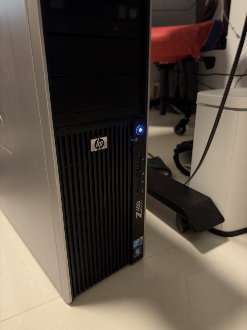 HP Z400 Workstation PC with Monitor, Keyboard & Mouse