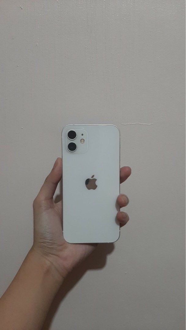 iPhone 12 - 128 GB white (Category: iPhone 12 Series) located in Daraga. Submitted by nursecutie (Listing ID 1427095296, Image 1). Description: iPhone 12 (White, 128 GB) •no scratches, no dents, no software/hardware issues • maximum capacity: 71% • never been refurbished / repaired • shipping thru J&T price slightly negotiable, DM me for inquiries! .