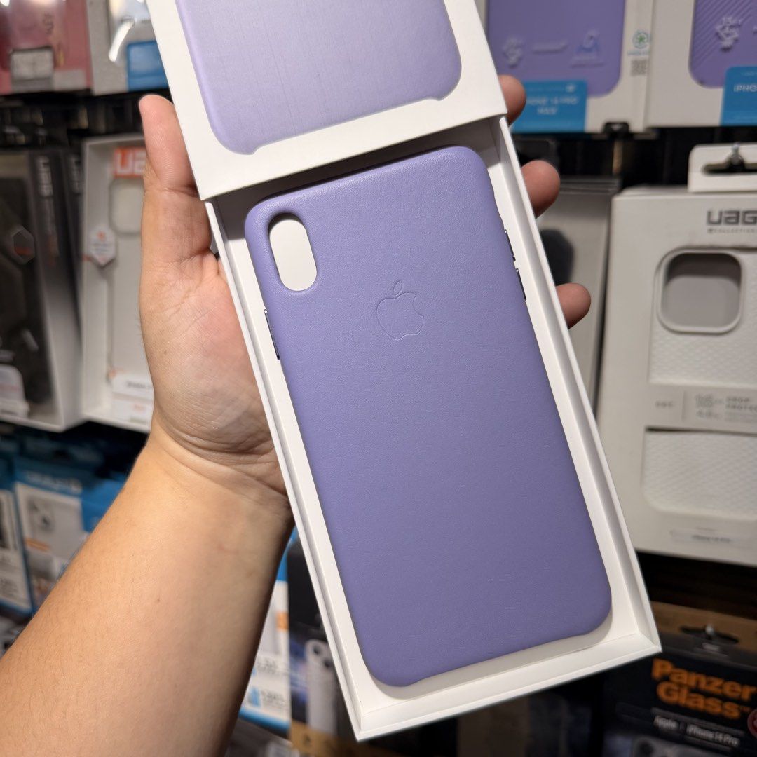 Iphone XSMAX Apple Leather Case (Category: Cases & Sleeves) located in Las Pinas. Submitted by nalisfindsph (Listing ID 1427124538, Image 2). Description: Original japan released item.