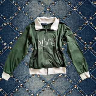 (Kategori: ) berada di . Dikirim oleh silver.ethere (ID iklan 1427024007, Gambar 1). Deskripsi: .