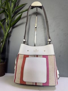（分類：）位於 。 由 libaynoval84450 提交（商品編號 1427043053，圖片 1）。簡介： 。