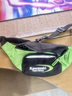 （分類：）位於 。 由 jcheuk2000 提交（商品編號 1426961407，圖片 1）。簡介： 。