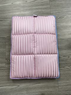 (Kategori: ) berada di . Dikirim oleh mbarel_ (ID iklan 1427030824, Gambar 1). Deskripsi: .