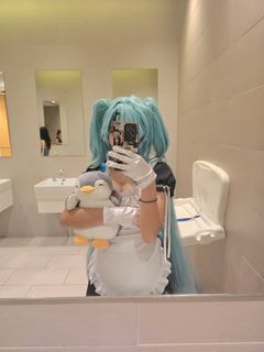 (Category: ) located in . Submitted by katsuki_lover (Listing ID 1427012891, Image 1). Description: .