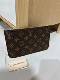 (Category: ) located in . Submitted by bluelove_boutique (Listing ID 1427085253, Image 1). Description: .