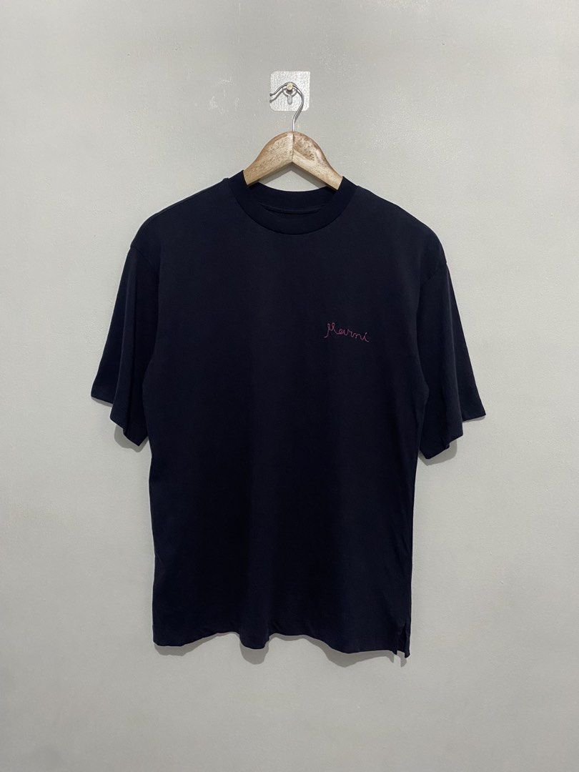 Marni Embroidered Logo T-shirt (Category: Tshirts & Polo Shirts ) located in Quezon City. Submitted by Tyler_brown (Listing ID 1427053067, Image 1). Description: Marni embroide chest logo 36 on tag Width-19 Length-26 .
