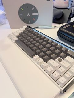 （分類：）位於 。 由 ekusu 提交（商品編號 1427104794，圖片 1）。簡介： 。