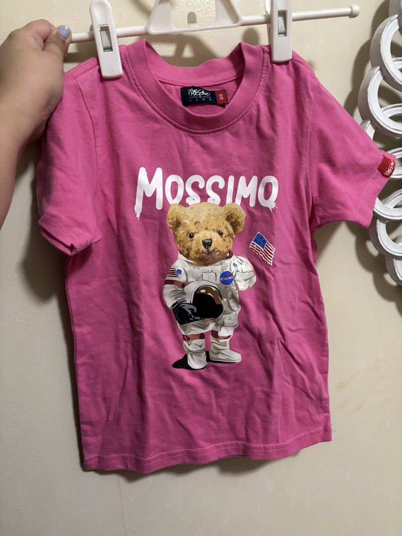 Mossimo Kids Astronaut Bear T-shirt (Category: Babies & Kids Fashion) located in Santa Rosa. Submitted by madzweee (Listing ID 1427018983, Image 1). Description: Original Mossimo Kids Shirt Slightly used and in great condition Fits 5-7yo Delivery via J&T, sf c/o buyer .