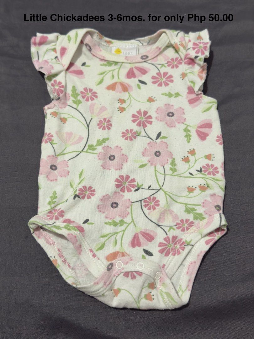 Newborn to 18mos. clothes (Category: Babies & Kids Fashion) located in Quezon City. Submitted by krisaaaaaaa (Listing ID 1427072397, Image 1). Description: 🛍️ Price in caption 📍 Quezon City 💳 MOP: BDO / GCash 🚚 Lalamove or J&T (buyer shoulders shipping fee) Payment first before shipping. 🙂.