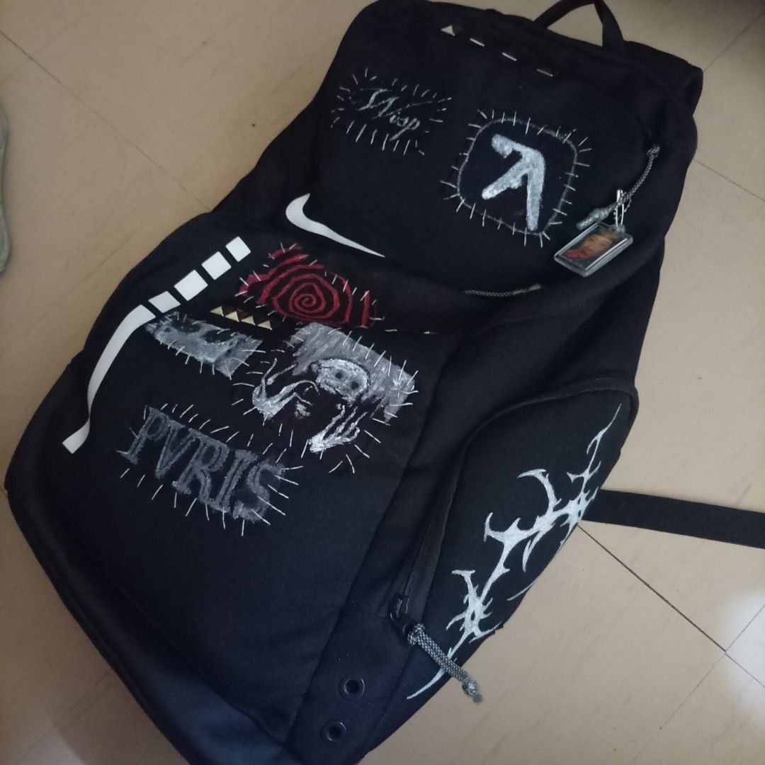 Nike Elite Backpack with Custom y2k Patches (Category: Backpacks) located in Valenzuela. Submitted by smilefiend (Listing ID 1427120203, Image 2). Description: Good as new, The patches: Aphex twin, junji ito, pvris, dominic fike, wisp. With grunge/y2k type designs good for fashion, and the quality is good and durable with a big capacity. #affliction, mma elite, xzavier, xtreme couture, nike, nike elite, nike backpack, grunge, y2k. Dm for more det