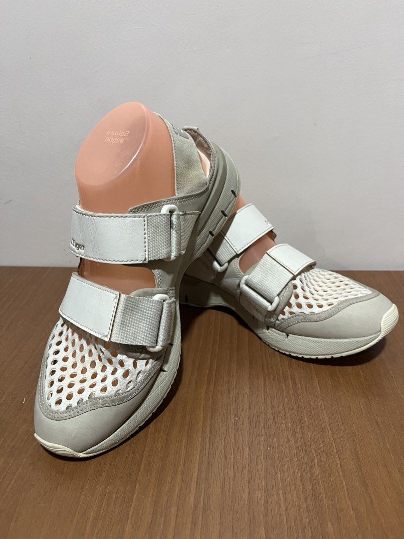 Onitsuka Tiger Sandals (Category: Flats & Sandals) located in Tarlac. Submitted by jclections (Listing ID 1427088222, Image 2). Description: .