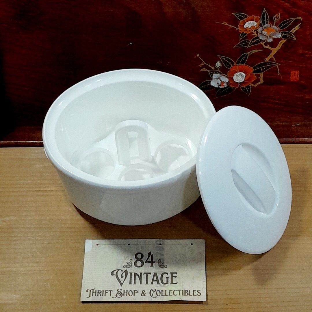 Ontama-Gocco Egg Cooker (Category: Cookers) located in Las Pinas. Submitted by 84vintage (Listing ID 1427099842, Image 2). Description: Ontama-Gocco egg cooker. It comes with a container, lid, and egg holder. It is designed to cook eggs using hot water. Just pour boiling water. wait a few minutes and you have the perfect egg to garnish burgers and salads etc. Actual photos posted. Please examine them carefully as they are part of the description.