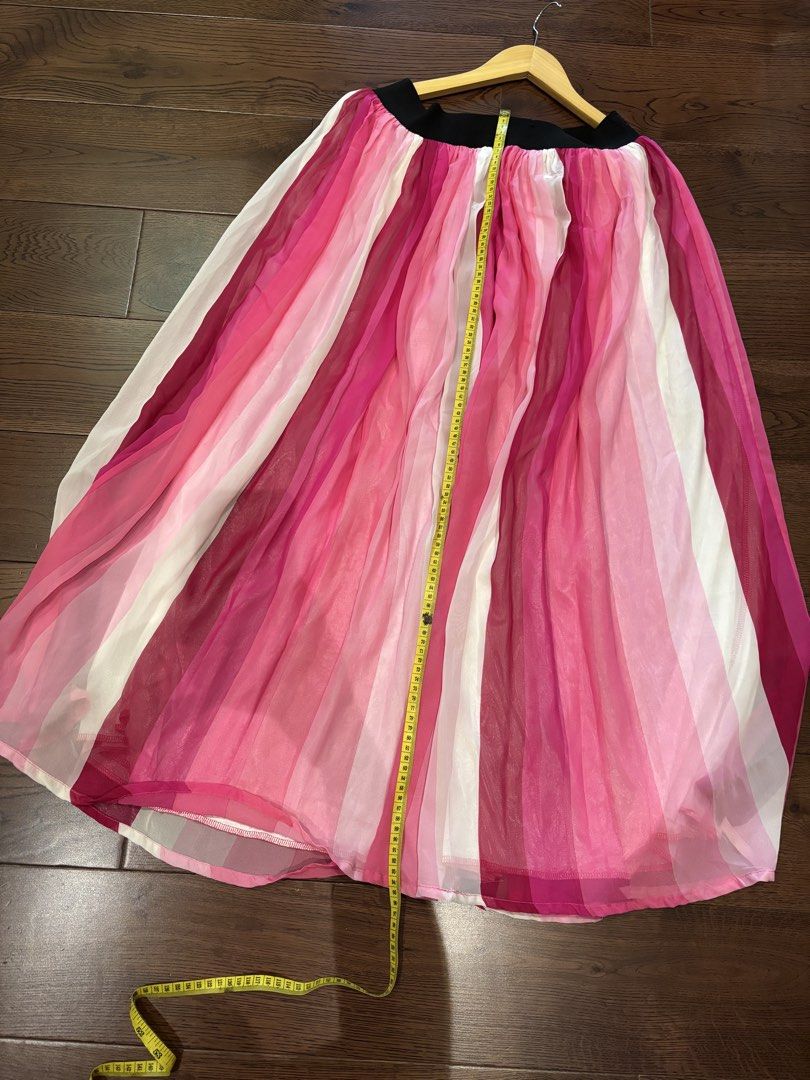 Pink Striped Maxi Skirt (Category: Skirts) located in Guiguinto. Submitted by positivemind (Listing ID 1426988349, Image 3). Description: Location: Sta. Cruz Guiguinto Bulacan .