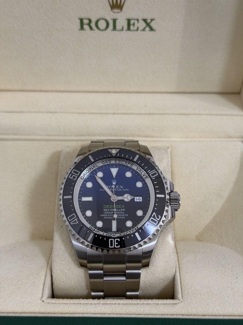 Rolex Deepsea Sea-Dweller (Category: Luxury Watches) located in Manila. Submitted by rhyswatchphil (Listing ID 1427017919, Image 1). Description: Rolex Deepsea Sea-Dweller 44mm 116660DB Year 2017 Full Set Condition 9.8/10 San Juan City On hand Showroom opening soon 👀 725,000.