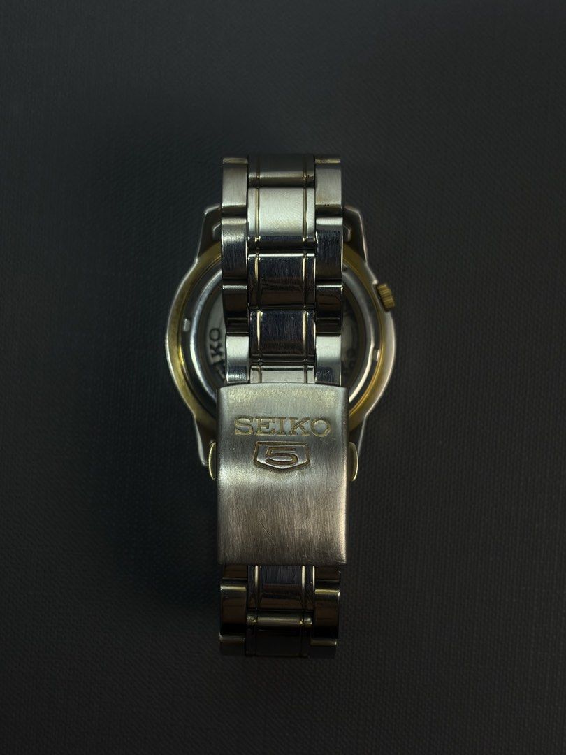 Seiko 5 Automatic Watch (Category: Men's Watches) located in Manila. Submitted by bonusmarc (Listing ID 1427089252, Image 2). Description: PAYDAY SALE! Seiko 5 SNKK13 Automatic 21 Jewels 7s26 movement newly serviced, in excellent condition release date: April 2011 3,800 only.