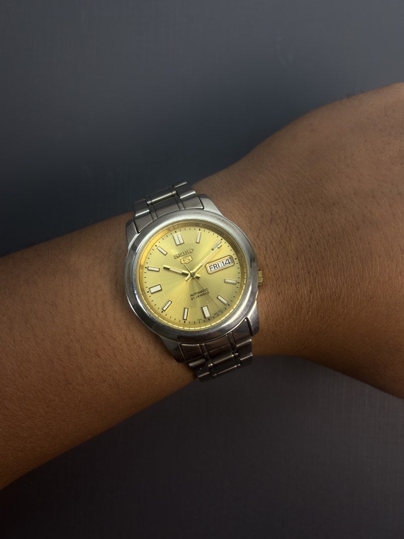 Seiko 5 Automatic Watch (Category: Men's Watches) located in Manila. Submitted by bonusmarc (Listing ID 1427089252, Image 3). Description: PAYDAY SALE! Seiko 5 SNKK13 Automatic 21 Jewels 7s26 movement newly serviced, in excellent condition release date: April 2011 3,800 only.