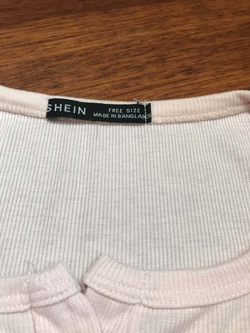 Shein Pink Ribbed Crop Top (Category: Sleeveless) located in Cebu City. Submitted by alwayssecondoption (Listing ID 1426962058, Image 2). Description: Pre-owned item from my personal wardrobe (not thrifted/ukay). Well taken care of, in good condition. RFS: Decluttering.