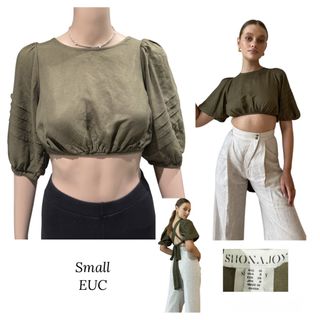 (Category: ) located in . Submitted by macobrifashionboutique (Listing ID 1427087913, Image 1). Description: .