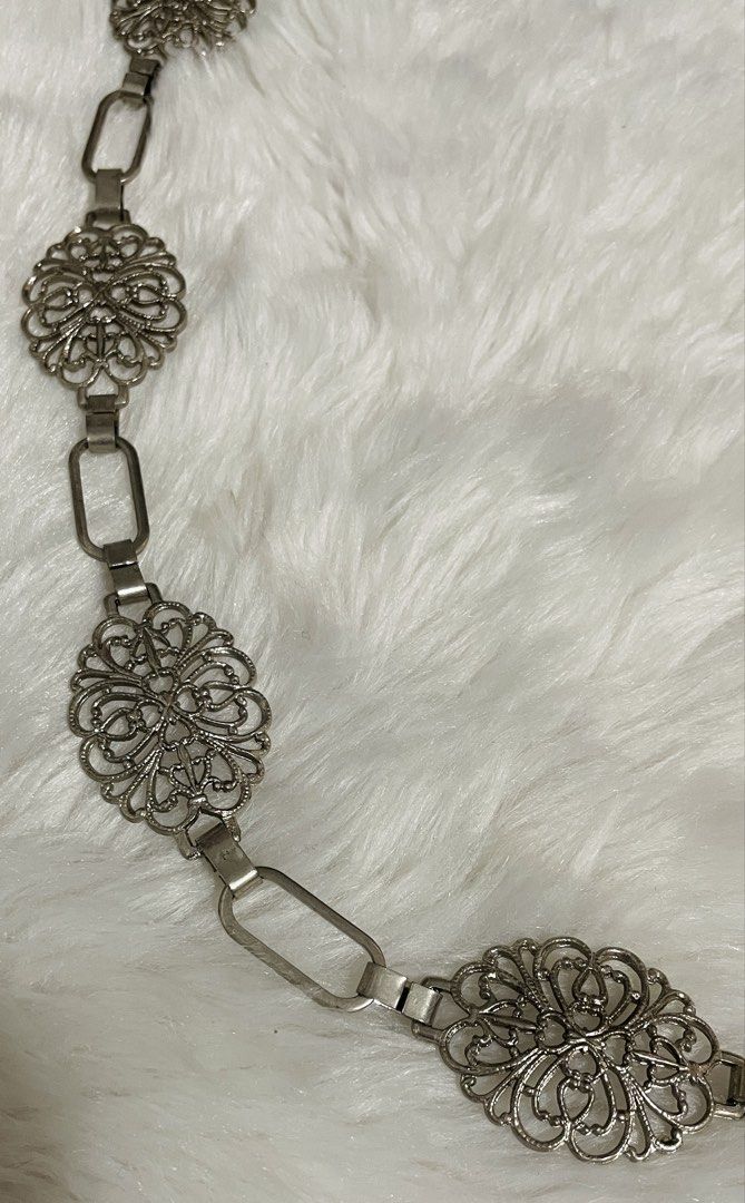 Silver Tone Metal Chain Belt (Category: Belts) located in Quezon City. Submitted by sissymissy1527 (Listing ID 1427014807, Image 3). Description: Without markings Estimated 39inches .