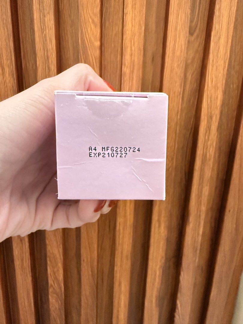 SOLA Foundation Primer Light Beige (Category: Makeup) located in Lucena. Submitted by fashioncult.ph (Listing ID 1426987737, Image 3). Description: 📍LAST PRICE POSTED.