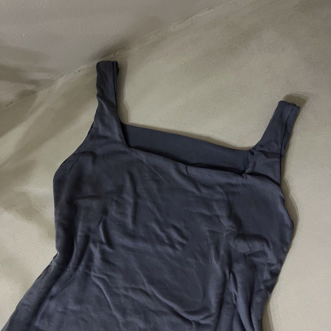 Square Neck Bodysuit (Category: Others Tops) located in Quezon City. Submitted by lycheeeeee (Listing ID 1427073055, Image 2). Description: Square Neck Bodysuit size: free size, but best fit M-L frames price: ₱199 never used, only stored in closet location: eastwood, qc meetup: eastwood only shipping: via lbc, grab, or lalamove to be shouldered by buyer mode of payment: gcash, gotyme, or maribank pm for more inquiries. tags: declutter sale, affor
