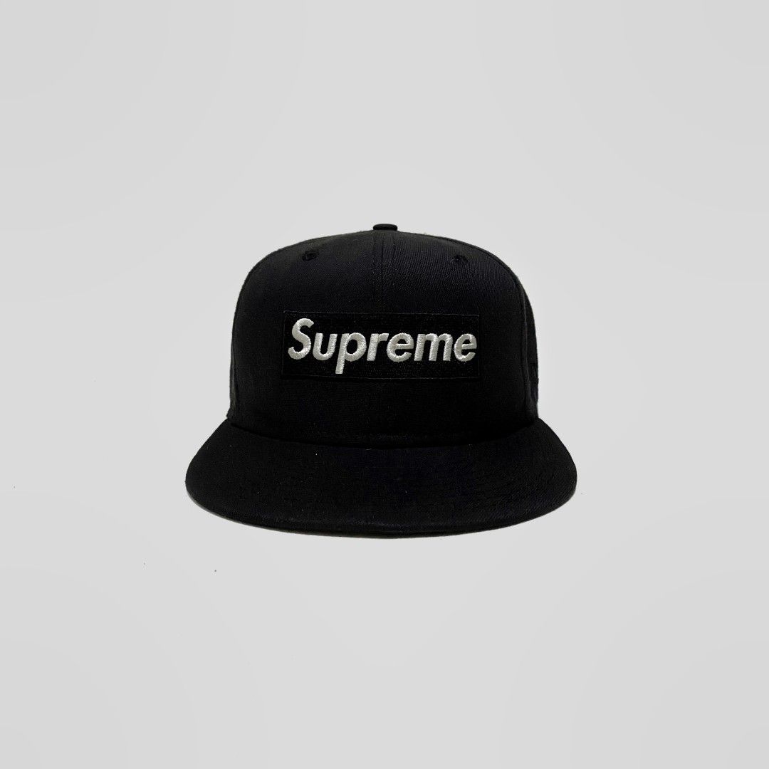 Supreme x New Era Box Logo fitted cap (Category: Caps & Hats) located in Bacolod City. Submitted by bt_ph (Listing ID 1427011475, Image 2). Description: AUTHENTIC! SUPREME X NEW ERA BOX LOGO FITTED CAP SIZE: 7 3/8 .