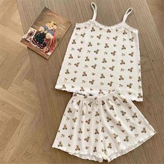 (Category: ) located in . Submitted by zythriftytreasures (Listing ID 1426996925, Image 1). Description: .