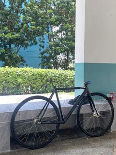 (Category: ) located in . Submitted by lowballbikes (Listing ID 1426964441, Image 1). Description: .
