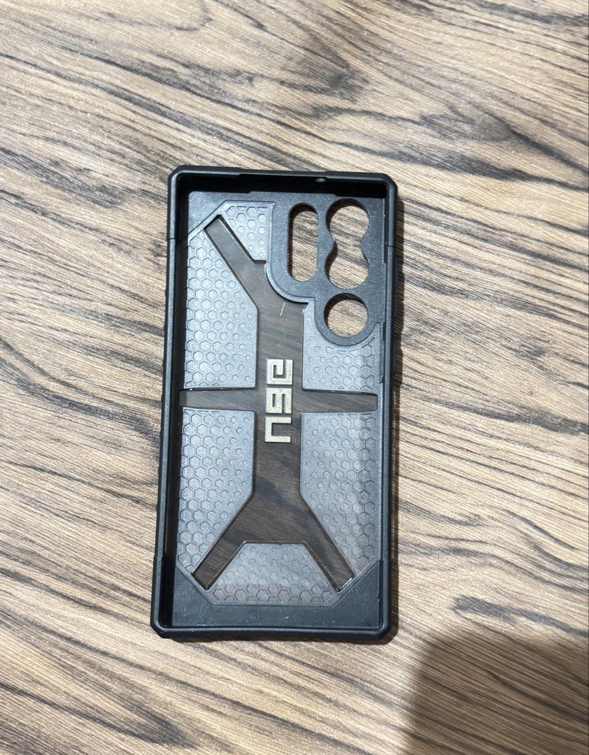 UAG Samsung Galaxy S23 Ultra Case (Category: Cases & Sleeves) located in Quezon City. Submitted by merjv (Listing ID 1427063225, Image 2). Description: UAG S23 Ultra Case.