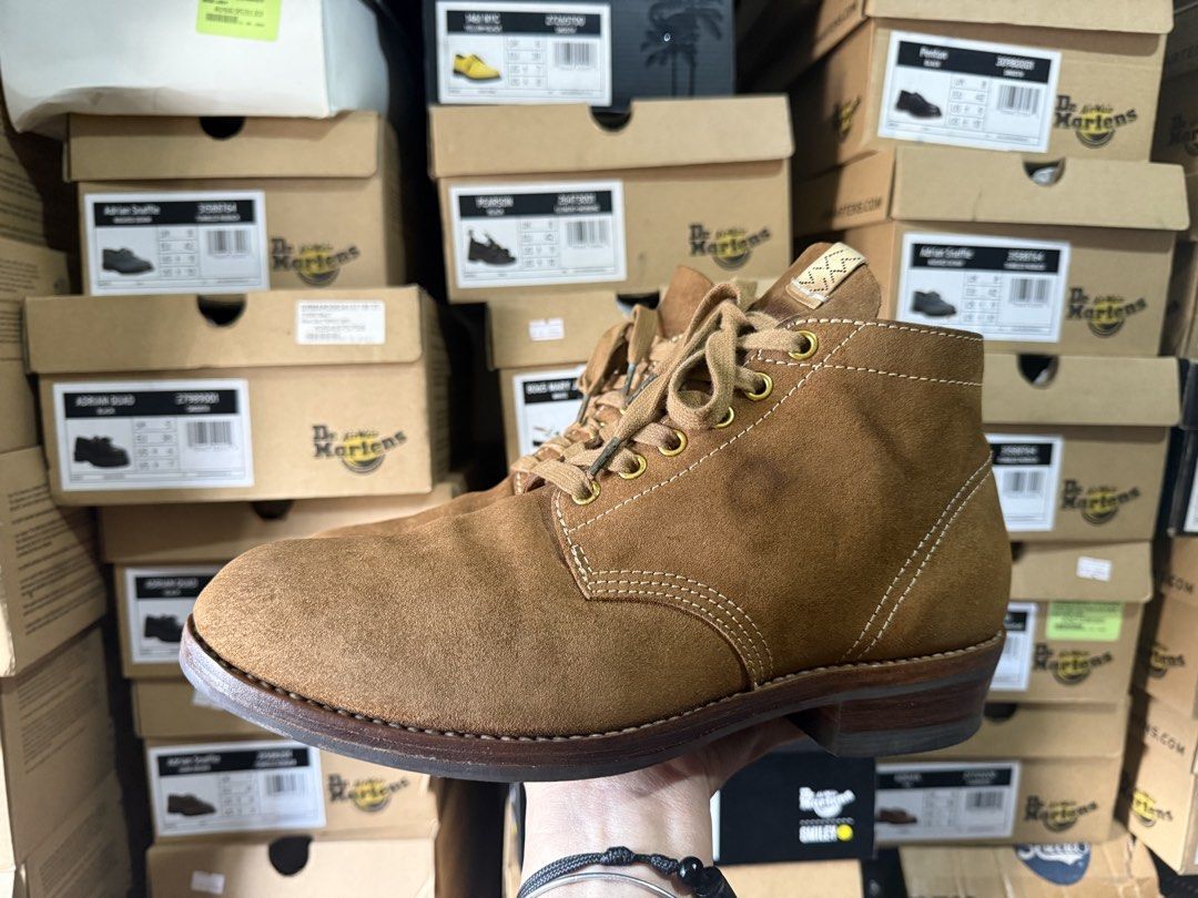 Visvim Brigadier Boot (Category: Boots) located in Quezon City. Submitted by edsantos27 (Listing ID 1426969577, Image 3). Description: Porseyl Only Visvim Brigadier boot Mid Folk Camel 🐫 Us10mens, Uk9, 43eu Php 14,999 ObO Slight drags, Leather has no rip Pm if interested.