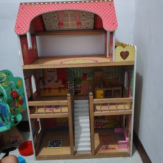 (Category: ) located in . Submitted by princessitems (Listing ID 1426981908, Image 1). Description: .