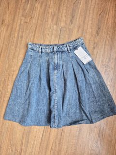 (Category: ) located in . Submitted by rene.store (Listing ID 1427016028, Image 1). Description: .