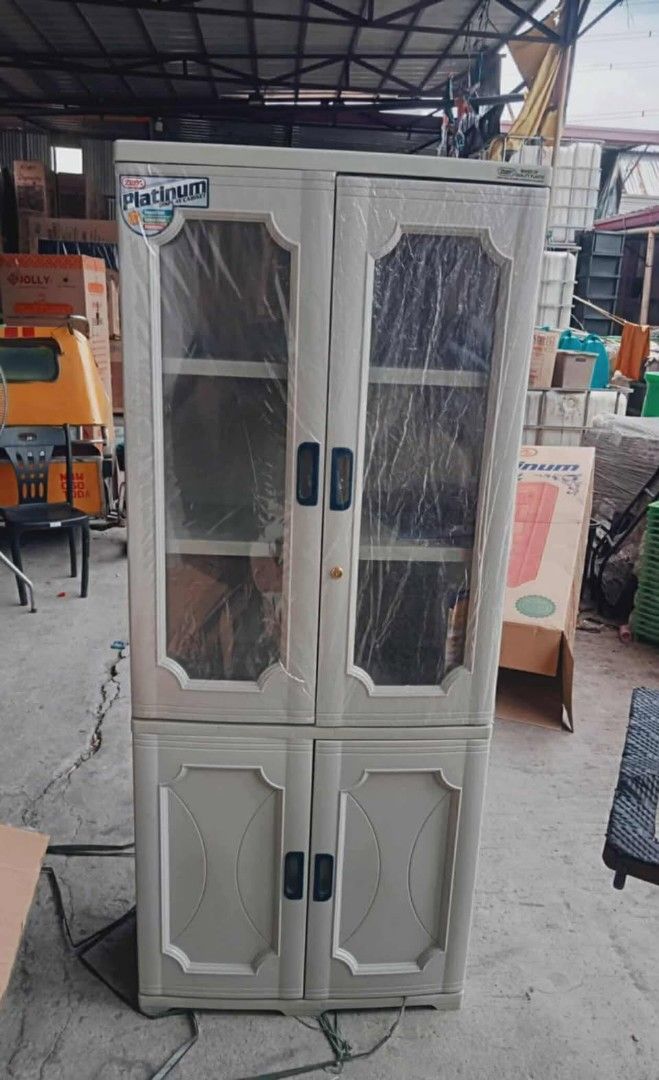 Zooey Platinum Display Cabinet (Category: Shelves, Cabinets & Racks) located in Manila. Submitted by dolorchris69891 (Listing ID 1426967696, Image 2). Description: zooey Platinum cabinet Size lenght 68.5cm Height 164cm Width 33cm Super Ganda sa personal Very spacious Matibay at pang matagalan Same day delivery Brand new Cod .