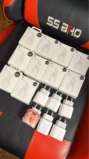 (Kategori: ) berada di . Dikirim oleh mputryiphone (ID iklan 1427177195, Gambar 1). Deskripsi: .