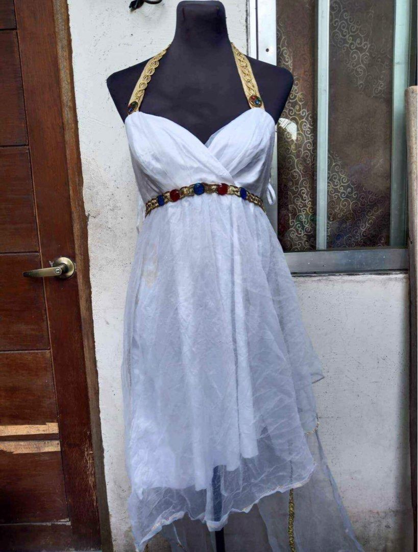 Adult Goddess Costume (Category: Traditional & Ethnic wear) located in Manila. Submitted by nicolearagon061806 (Listing ID 1427281815, Image 1). Description: Goddess Costume for Adult -Small to Medium -Has minimal stain (Can be seen in the pic) Brought it for ₱550 RFS: -Decluttering (Used it for a Pic only) MOP: -Gcash -COD -Bank Transfer MOD: -Lalamove -Meet up (Near Lrt 2 Stations).