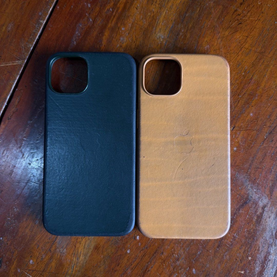 Apple Official Leather Case iPhone 13 (Category: Cases & Sleeves) located in Manila. Submitted by akosiglen2001 (Listing ID 1427191676, Image 1). Description: Original iPhone 13 Leather Cases.