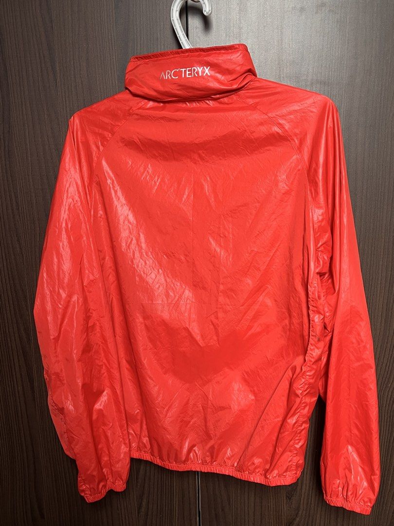 Arc'teryx Jacket - Red (Category: Coats, Jackets and Outerwear) located in Pasig City. Submitted by darchives (Listing ID 1427197080, Image 2). Description: A Lightly used Arcteryx Jacket in bright-red Colorway. A staple for hikers with its pronounced colorway. Dimesions: 20 x 24 (M), leaning to womens for better fit or slimmer body type for mens. Condition 9/10. Issue little stain on last picture, around the right lower back (not that visible) C