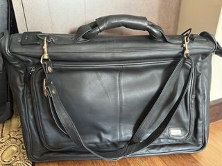 (Category: ) located in . Submitted by dtie_closet (Listing ID 1427235937, Image 1). Description: .