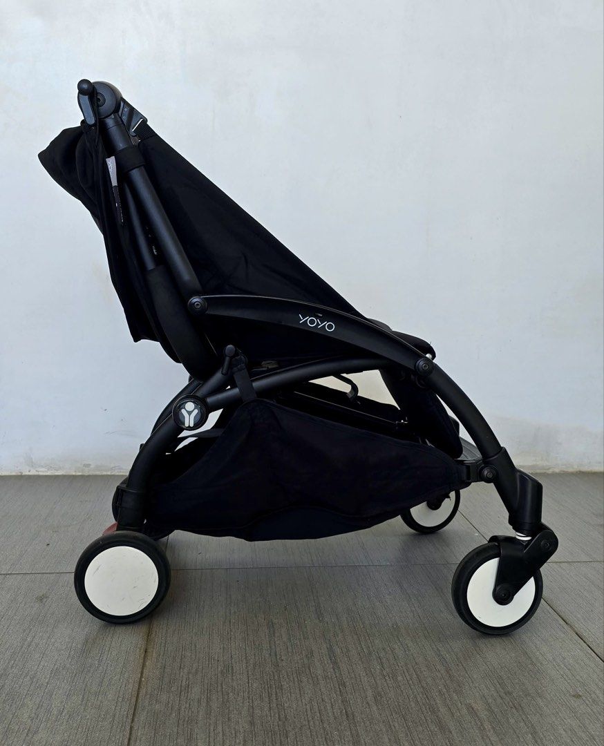 Babyzen YOYO+ Stroller - Black (Category: Strollers) located in Davao. Submitted by plurbdm (Listing ID 1427222932, Image 3). Description: With extra colorpack in Peppermint for 1k.
