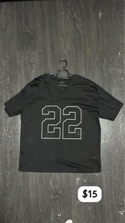 (Category: ) located in . Submitted by clothes2.0.48c251 (Listing ID 1427251409, Image 1). Description: .