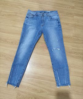 (Category: ) located in . Submitted by lm1205 (Listing ID 1427167462, Image 1). Description: .