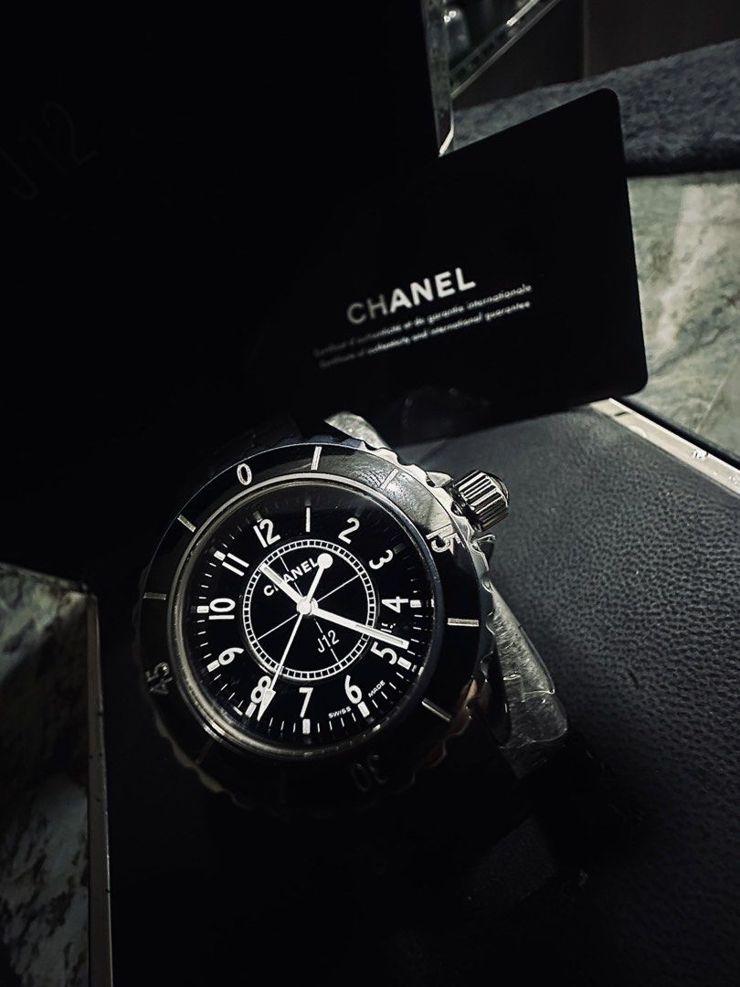 Chanel J12 (Category: Luxury Watches) located in Quezon City. Submitted by jakalalo22 (Listing ID 1427261637, Image 1). Description: Chanel J12 33mm Mint condition Unused Complete inclusion .