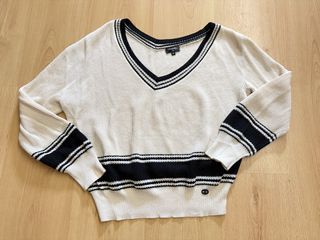 （分類：）位於 。 由 2econdlcloset 提交（商品編號 1427207327，圖片 1）。簡介： 。