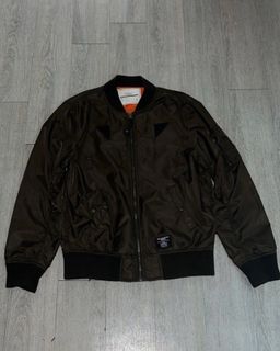 （分類：）位於 。 由 _tradingpcs 提交（商品編號 1427267905，圖片 1）。簡介： 。