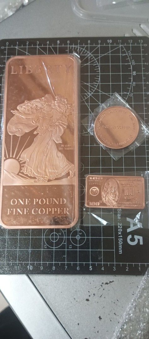 Copper Bullion Bar, Round, and 100 Dollar Note (Category: Currency) located in Quezon City. Submitted by victr2 (Listing ID 1427197688, Image 3). Description: 1 Pound Copper Bar Bullion - Walking Liberty Design - 99.9% pure copper Material: Pure Copper 99.9% Type: Bar/Bullion Weight: 1 Pound Free: 1oz Bar or Rounds as seen on pics Item for pickup at our Location in North Fairview Quezon City. Delivery via lalamove also available payment thru bank