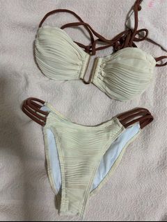 (Category: ) located in . Submitted by aryco17 (Listing ID 1427221291, Image 1). Description: .