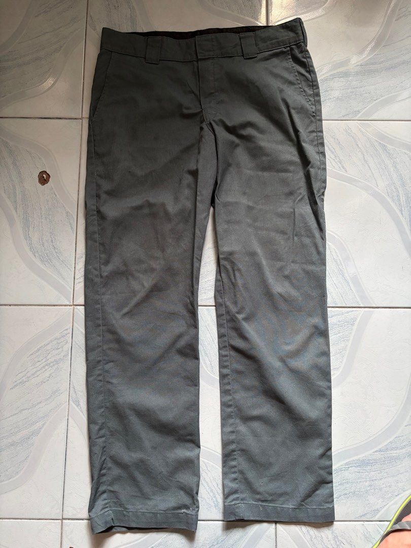 Dickies rare color (jade green) (Category: Chinos) located in Quezon. Submitted by hiddengem69 (Listing ID 1427199692, Image 1). Description: 35-36waist 39.5length.