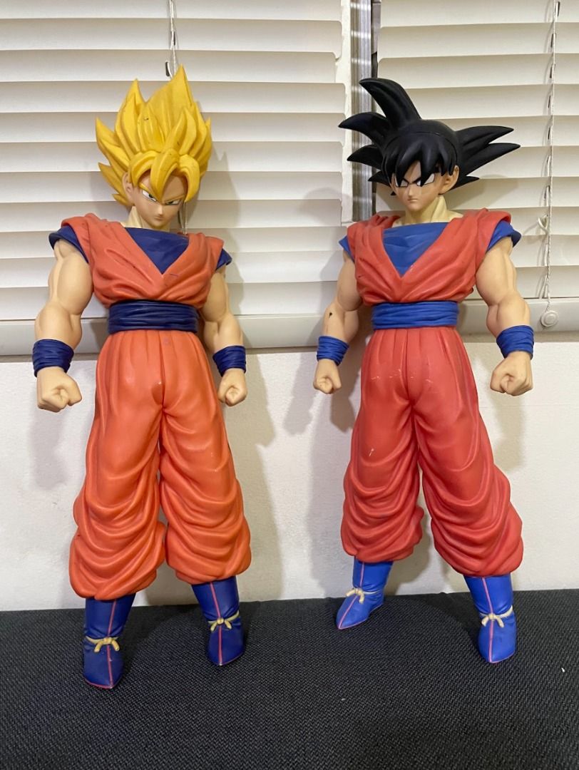 DRAGON BALL ACTION FIGURES (Category: Figurines & Statues) located in Mandaluyong City. Submitted by _copndrop (Listing ID 1427219327, Image 1). Description: FOR SALE FIXED PRICE / NO LAST PRICE DRAGON BALL FIGURES 1,000 EACH ISSUE: PAINT STAINS ON FIGURE RFS: DECLUTTERING LOCATION: MANDALUYONG CITY MOP: GCASH / BPI / COD / GOTYME .