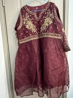 （分類：）位於 。 由 sarrym122 提交（商品編號 1427174772，圖片 1）。簡介： 。