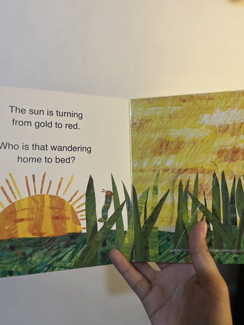 Eric Carle Sleep Tight Very Hungry Caterpillar (Category: Children's Books) located in Binan City. Submitted by ra.gray (Listing ID 1427269529, Image 2). Description: Lift the Flap Board Book.